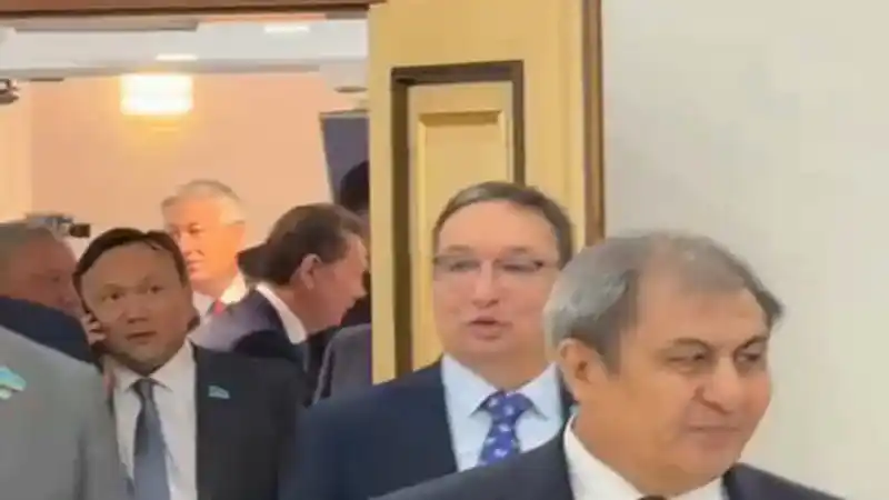 Парламентская сессия: достижения и провалы, которые определят будущее страны Уральске