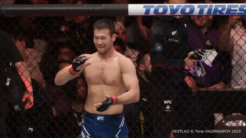 Шавкат Рахмонов: титульный бой в UFC ждет казахстанца после возвращения, по мнению Чейла Сонена Уральске