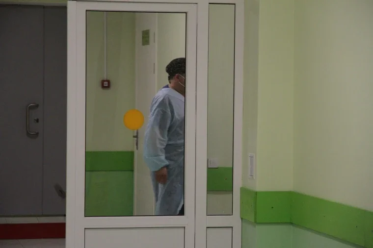В Уральске погиб 8-летний ребёнок после взрыва канистры с бензином Уральске