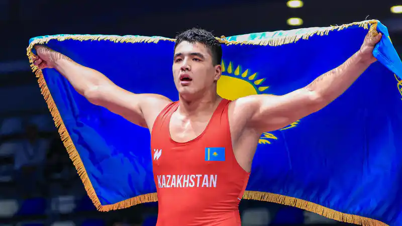Казахстанские борцы U-20 завоевали три медали на чемпионате мира Уральске