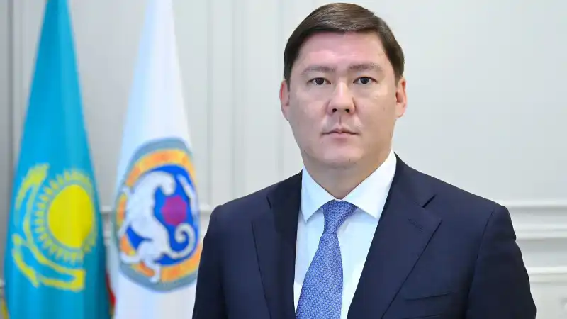 Алмасхан Сматлаев назначен новым замакима Алматы Уральске