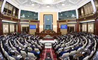 В Астане состоялось совместное заседание палат Парламента: Спикер Мажилиса Ерлан Кошанов подписал распоряжение о его созыве