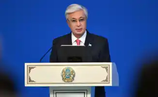Президент Касым-Жомарт Токаев выступил на пленарном заседании Августовской конференции учителей, где заявил о запуске важных реформ для формирования нового качества нации. Он отметил, что во власти больше нет старых подходов, что подчеркивает стремление к