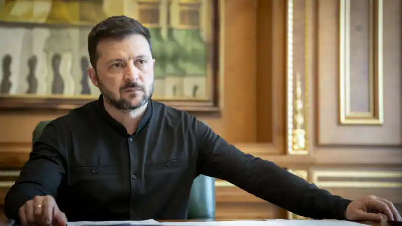 Зеленский открывает двери для диалога: возможные последствия встречи с Путиным для мирного урегулирования конфликта Уральске