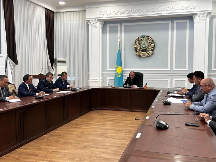 БҚО әкімі цифрландыру мен су ресурстарын басқаруға қатысты жаңа тапсырмалар берді Уральске