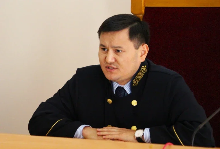 Апелляция экс-председателя Уральского городского суда Руслана Жумагулова отложена Уральске