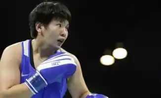 Гульсая Ержан одержала победу на ЧМ по боксу и прошла в 1/4 финала