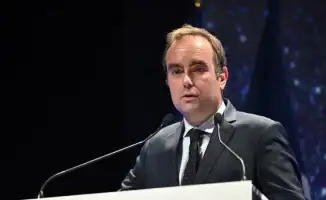 Франция формирует новое правительство под руководством премьер-министра Себастьена Лекорню