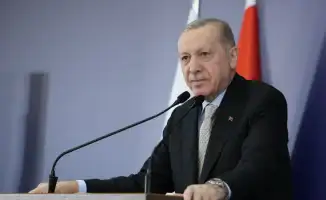Президент Турции Реджеп Тайип Эрдоган подписал постановление, изменяющее порядок трудоустройства тюркоязычных иностранцев в стране. Новые правила могут повлиять на рынок труда и миграционные процессы, предоставляя тюркоязычным работникам больше возможност