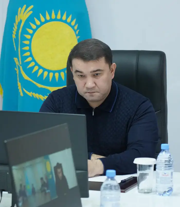 Канат Бозумбаев проводит заседание по расследованию пожара в Туркестанской области: международные аспекты безопасности жилых зданий Уральске