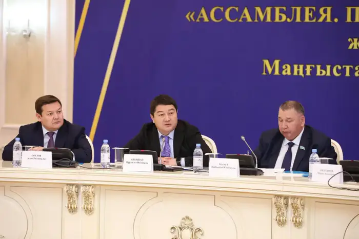 Ассамблея в Мангистау: единство через диалог и поддержку Уральске
