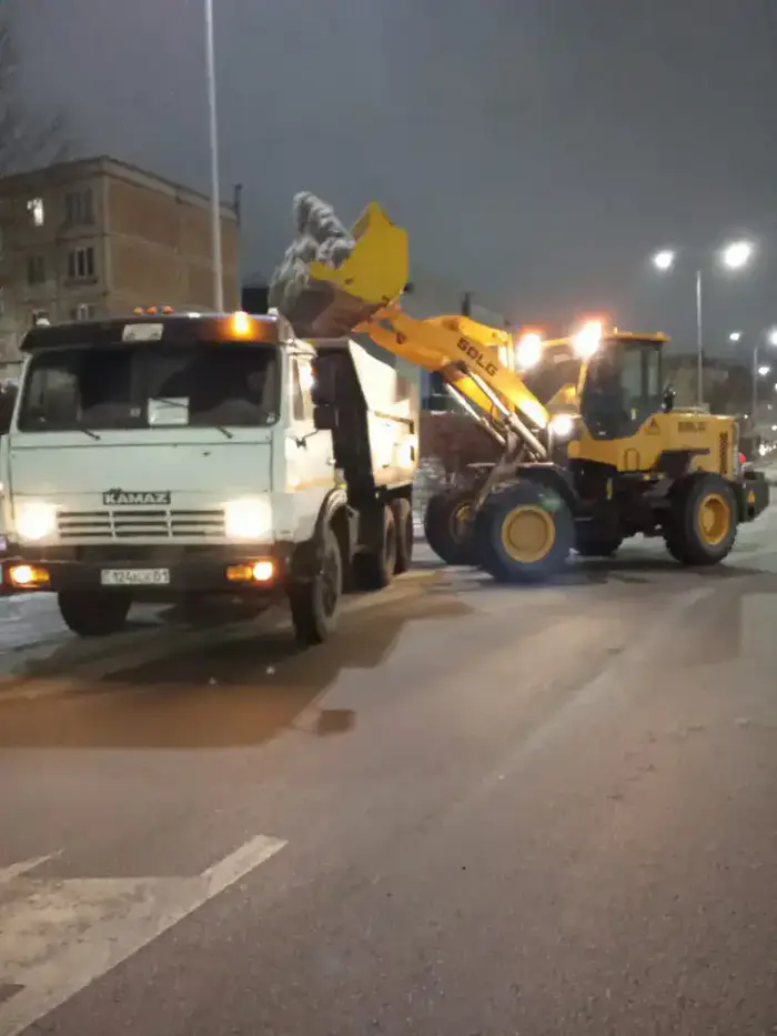 Снегоуборка в Астане: задействовано более тысячи единиц техники и 448 рабочих в условиях неблагоприятной погоды Уральске