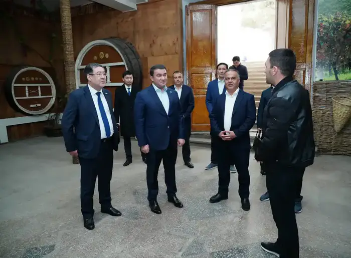 Подписание меморандума о совместном развитии туризма между Туркестанской и Самаркандской областями: укрепление культурных связей и сотрудничества Уральске