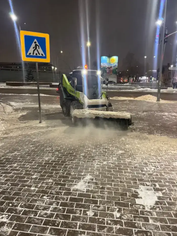 В Астане 2 844 дорожных рабочих и 1 337 единиц техники очищают улицы от снега Уральске