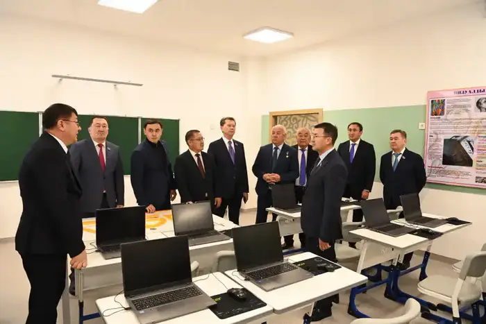 «Келешек мектебі» соответствует современным требованиям (8)