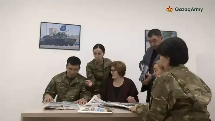 Военные журналисты Казахстана: Хроникеры смелости и преданности на передовой Уральске