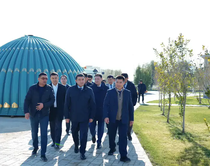 Новая мечеть в Туркестане: духовный маяк на 5000 мест засияет в конце года Уральске