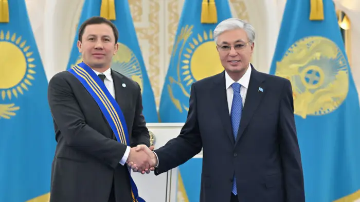 Токаев наградил Головкина: вдохновение для миллионов на международной арене бокса Уральске