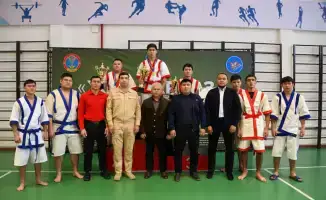Чемпионат Жас сарбаз барысы в Астане среди школьников и студентов