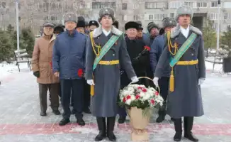 В Павлодаре отметили вклад Газизы Байтасовой в историю Казахстана через акцию памяти