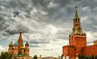 Потенциальный диалог Путина и Трампа: ключ к мирному разрешению конфликтов или очередная иллюзия?