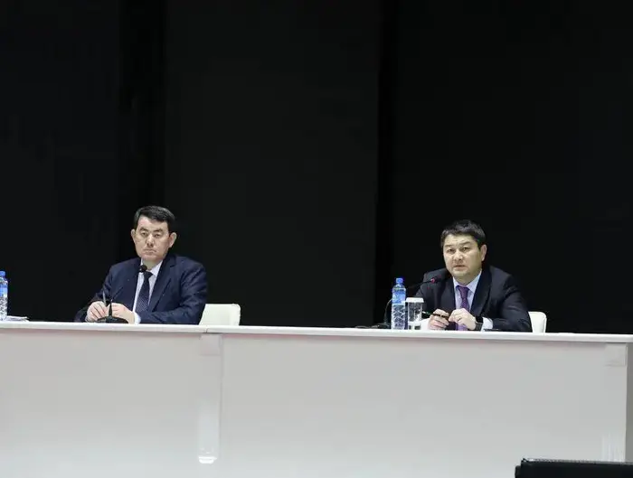 Нурдаулет Килыбай провёл личный приём жителей города Жанаозен (2)