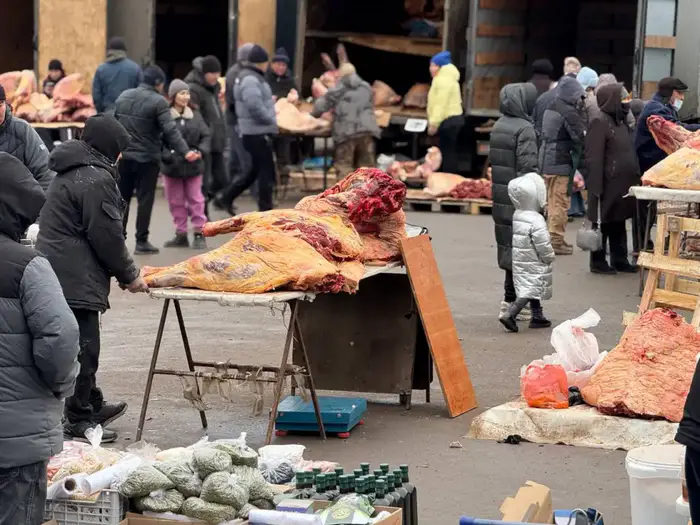 Рост спроса на местные продукты: 7,9 тысяч тонн продовольствия куплено на сельскохозяйственных ярмарках в Казахстане Уральске