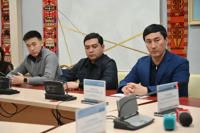 Студенты из Мангистау успешно завершили первый семестр в пилотном проекте в Шымкенте Уральске