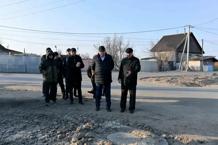 Проблемные вопросы в поселках Водный и Восход будут решаться поэтапно (9)