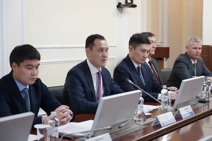 Мост дружбы: Акмолинская область и Франция закладывают основы нового сотрудничества Уральске
