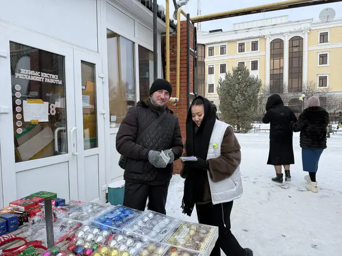 В Уральске в рамках экологической акции «Таза Қазақстан» проведены разъяснительные работы (3)