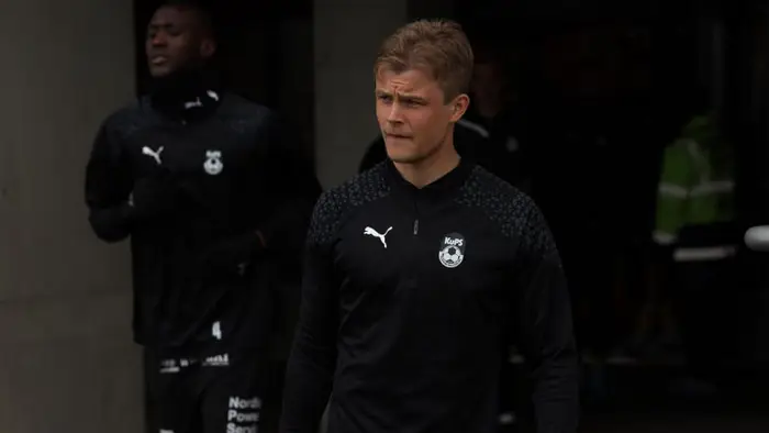 Финский полузащитник Яакко Оксанен подписал контракт с алматинским клубом 'Кайрат', сообщает портал Yle.fi. Переход стал неожиданным для многих экспертов в Европе. Уральске
