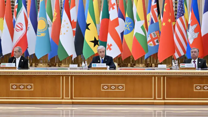 Президент Токаев выступил на международном форуме в Ашхабаде, посвященном миру, доверия и нейтралитету Уральске