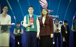 200 школьников из Казахстана стали победителями Республиканской олимпиады по естественно-математическому направлению