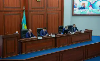 Обсуждение вопросов экологии в Восточно-Казахстанской области: управление отходами и снижение выбросов в рамках 'Дорожной карты' на 2023–2025 годы