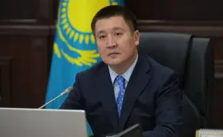 Аким Павлодарской области: "Семейные узы не должны затмевать закон" — Байханов о скандале с сестрой