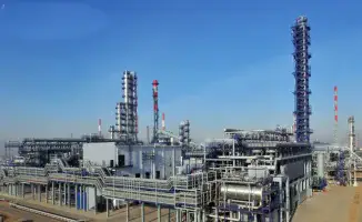 Министр энергетики развеял слухи о продаже ПНХЗ за бесценок, подчеркивая важность стабильности в нефтехимической отрасли