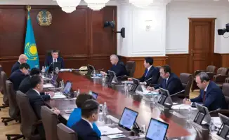 Обсуждение мер по улучшению транспортной инфраструктуры и доступности авиаперевозок в стране
