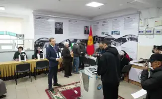 Казахстан наблюдает за выборами в Кыргызстане