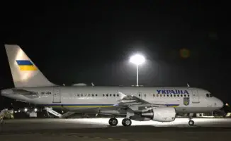 Ирландия начала расследование инцидента с пролётом дронов в запретной зоне во время визита президента Украины Владимира Зеленского.