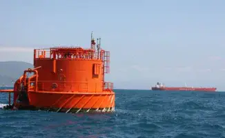 Каспийский трубопроводный консорциум приостанавливает перевалку нефти из-за шторма на морском терминале