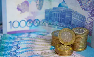 Токаев подписал трёхлетний бюджет 2026-2028: МРП вырастет, МЗП останется неизменным