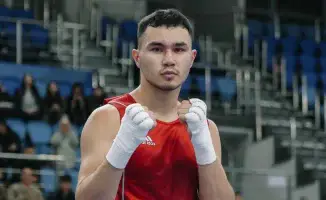 Поражение Ерасыла Жакпекова на ЧМ по боксу вызвало бурю негодования в соцсетях и поставило под сомнение будущее казахстанского бокса