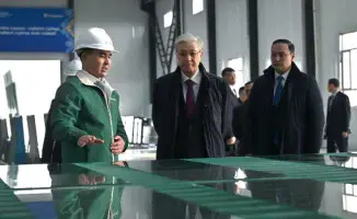 Токаев в Таразе: похвала акиму и стекло без трещин