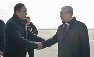 Президент Казахстана Касым-Жомарт Токаев прибыл с рабочей поездкой в Жамбылскую область. Визит направлен на решение актуальных вопросов региона и развитие местной инфраструктуры, сообщает Tengrinews.kz со ссылкой на Акорду.