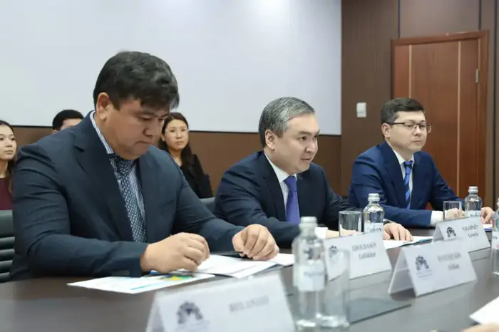 Подписано Соглашение об инвестициях по текстильному проекту в Туркестанской области Уральске