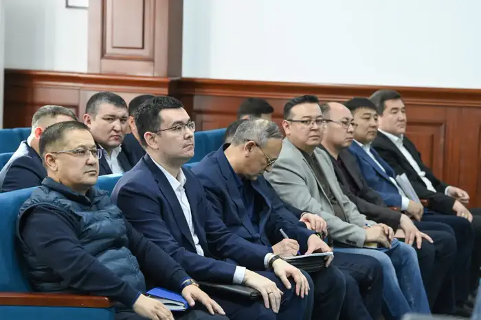 Непрерывная работа коммунальных служб - под строгим контролем (3)