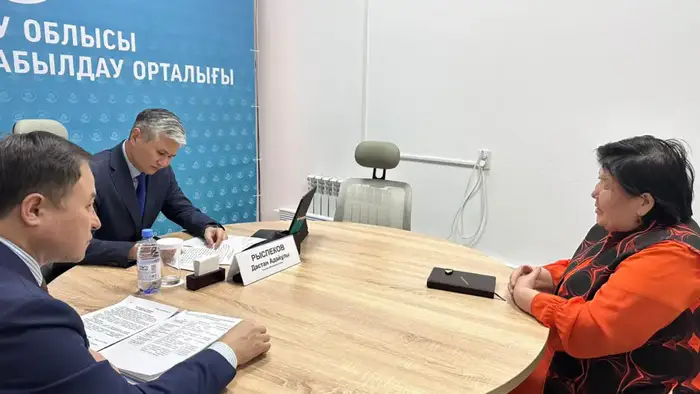 Аким области выслушал граждан: возможные изменения в политике управления земельными и инфраструктурными вопросами Уральске