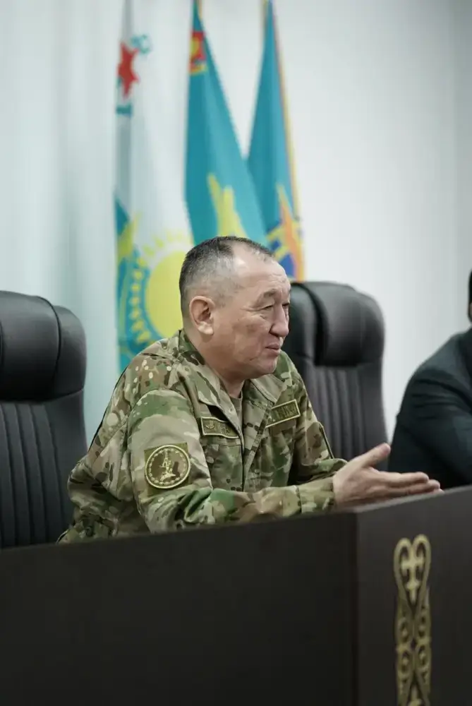 Министр обороны Казахстана оценил военно-патриотическое воспитание в Кызылординской области Уральске
