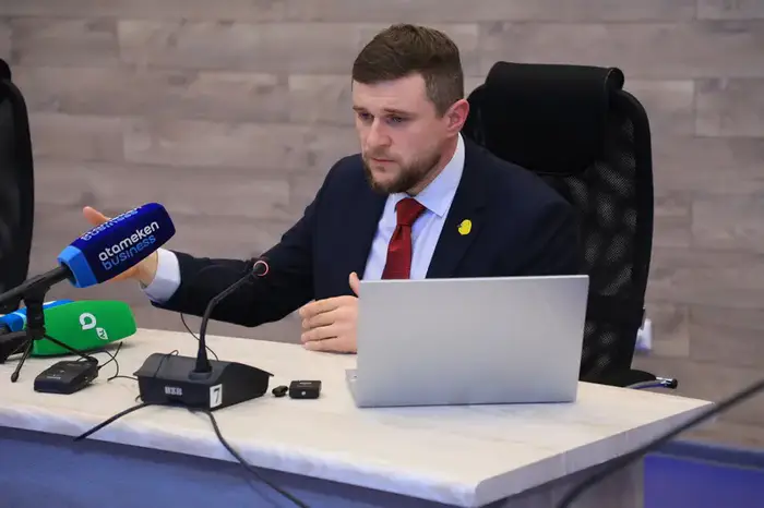 В Караганде «умные» переходы помогают предотвращать ДТП (4)